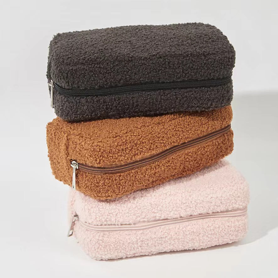 Teddy Fleece Bag within Black